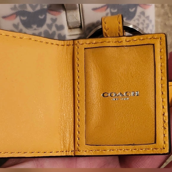 NWT Coach Yellow & Cream Leather Photo Book Keychain/Bag Charm - Picture 2 of 4